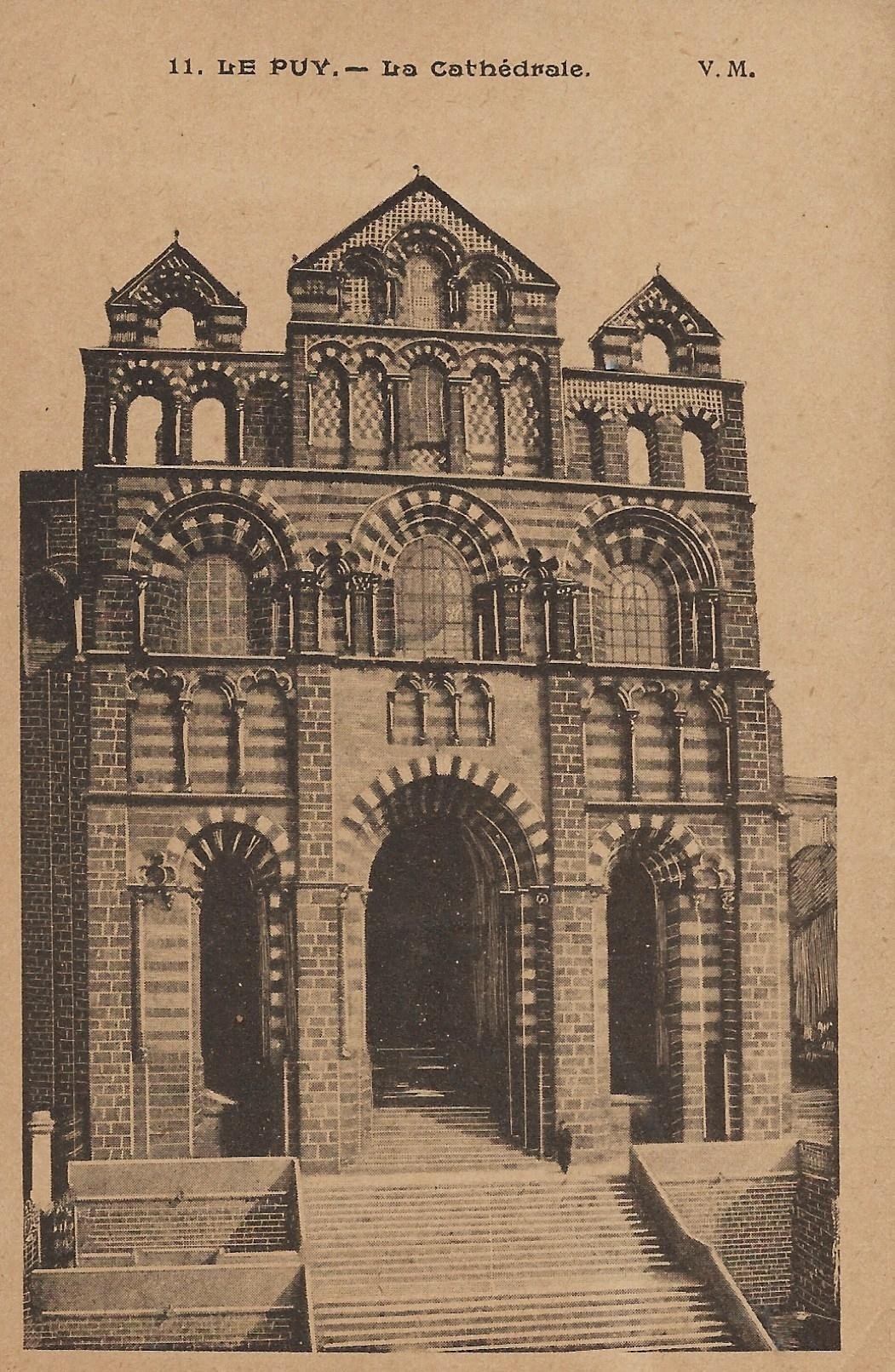 /France/FR_place_1903-1938_LE PUY. - La Cathedrale.jpg